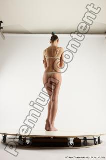 Female Anatomy poses - Evelina